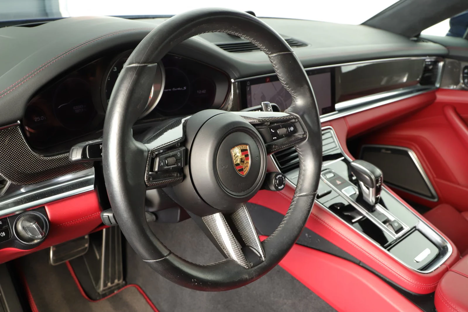 Porsche Panamera TURBO S/E-HYBRID/700HP/360/PANO/BURMASTER/849z, снимка 8 - Автомобили и джипове - 55833089