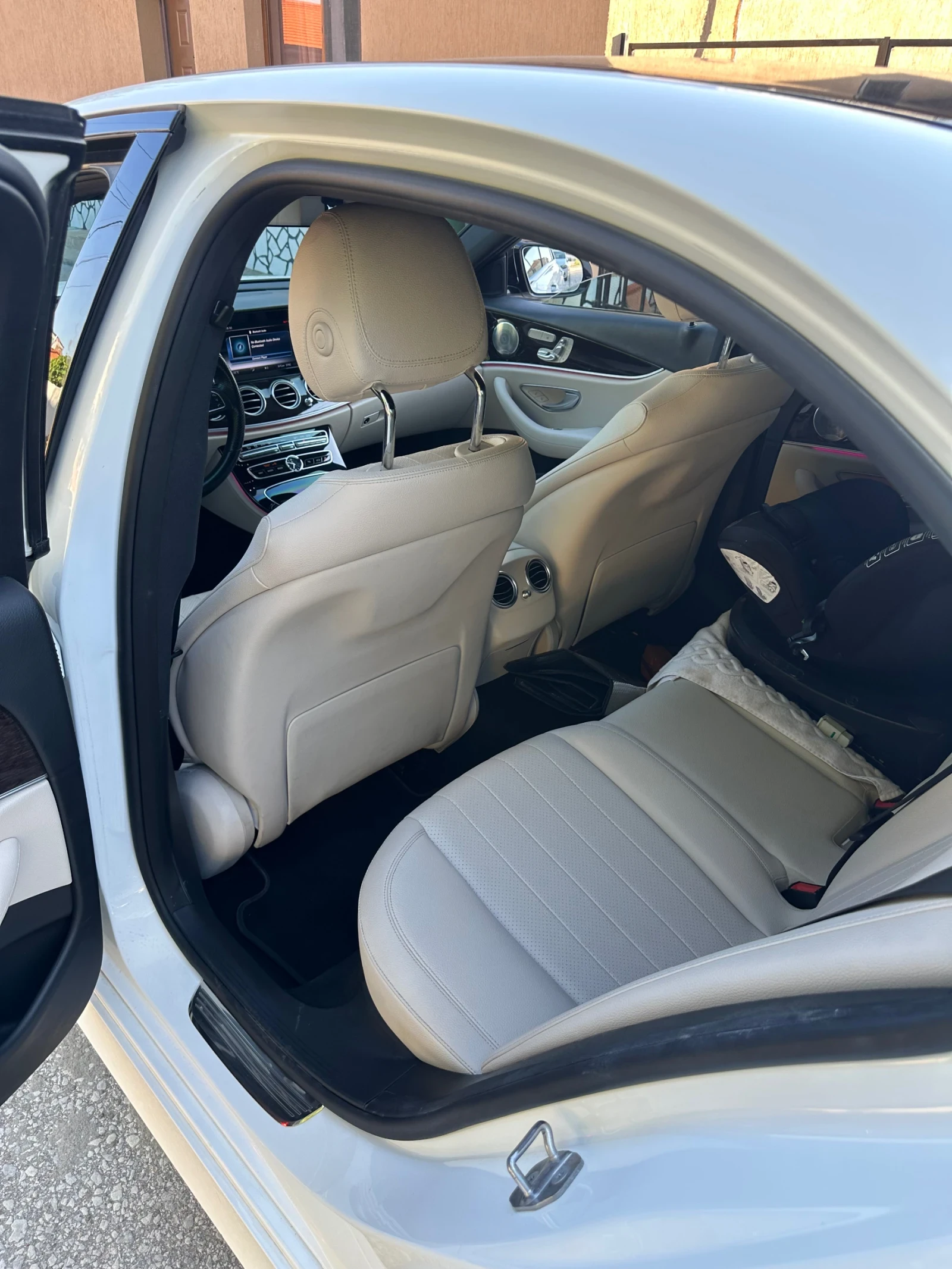 Mercedes-Benz E 300 E300, снимка 9 - Автомобили и джипове - 56024738