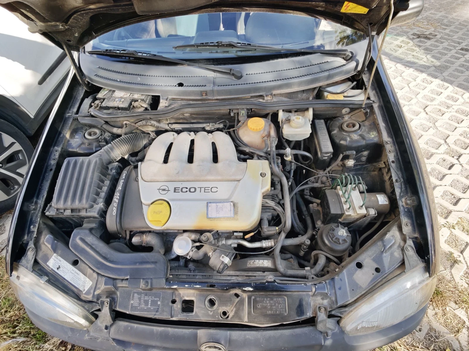 Opel Astra 1.4, снимка 7 - Автомобили и джипове - 56260123