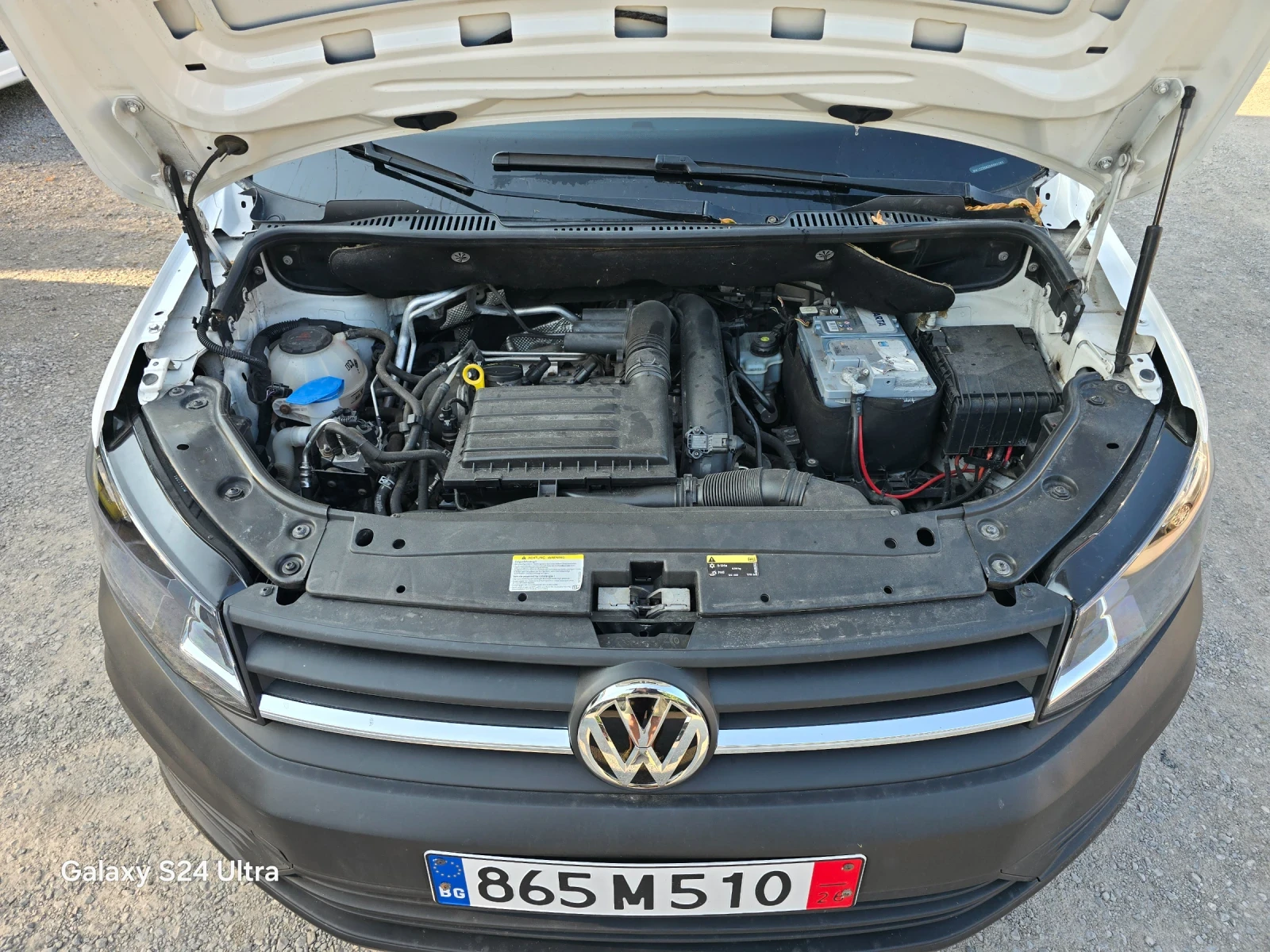 VW Caddy, снимка 5 - Автомобили и джипове - 56342857