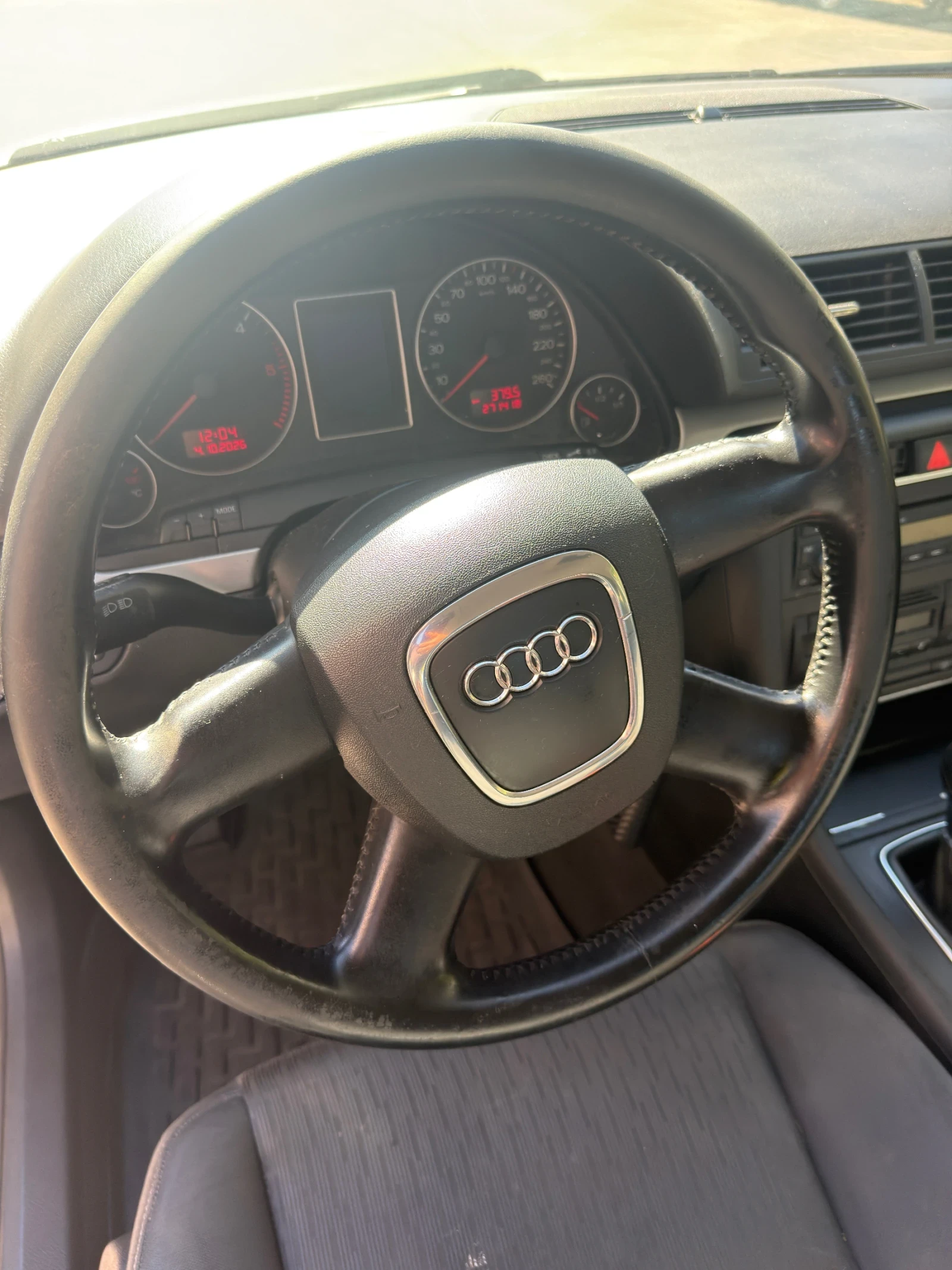 Audi A4, снимка 11 - Автомобили и джипове - 56370873