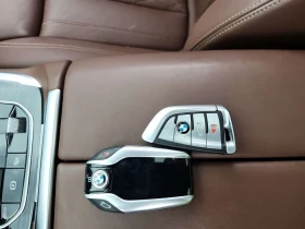 BMW X7 SWAROWSKI| LASER| HUD| ОБДУХ| 2 КЛЮЧА| , снимка 8