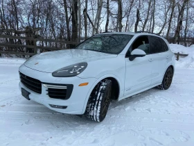     Porsche Cayenne GTS, 