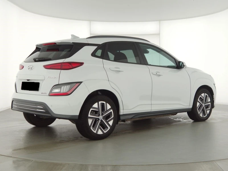 Hyundai Kona EV 64KW/h Facelift, снимка 5 - Автомобили и джипове - 45526271