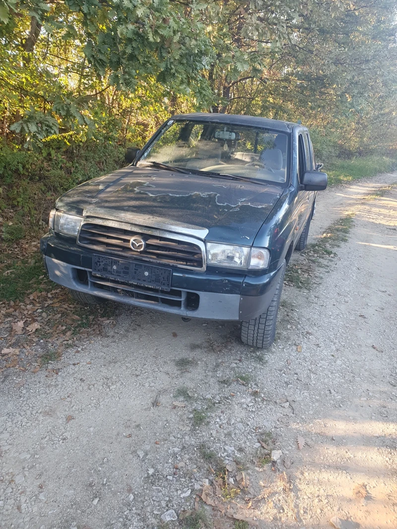 Mazda B2500 Пикап, снимка 1 - Автомобили и джипове - 47699714