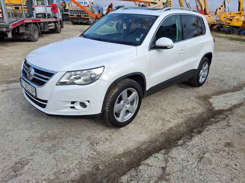 VW Tiguan, снимка 1 - Автомобили и джипове - 48152665