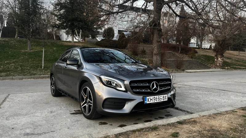 Mercedes-Benz GLA 220 4MATIC* NIGHT ПАКЕТ, снимка 3 - Автомобили и джипове - 52588222