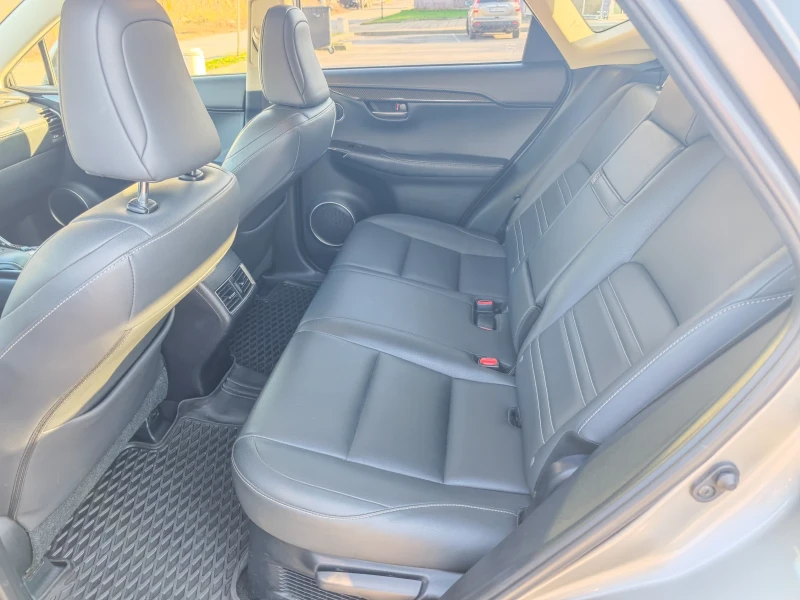Lexus NX 200t, снимка 11 - Автомобили и джипове - 52512572