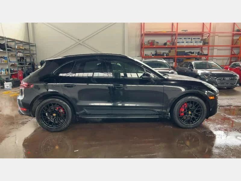 Porsche Macan * GTS * 2 КЛЮЧА * ОБДУХВАНЕ * ПОДГРЕВИ * CARFAX, снимка 3 - Автомобили и джипове - 54569335