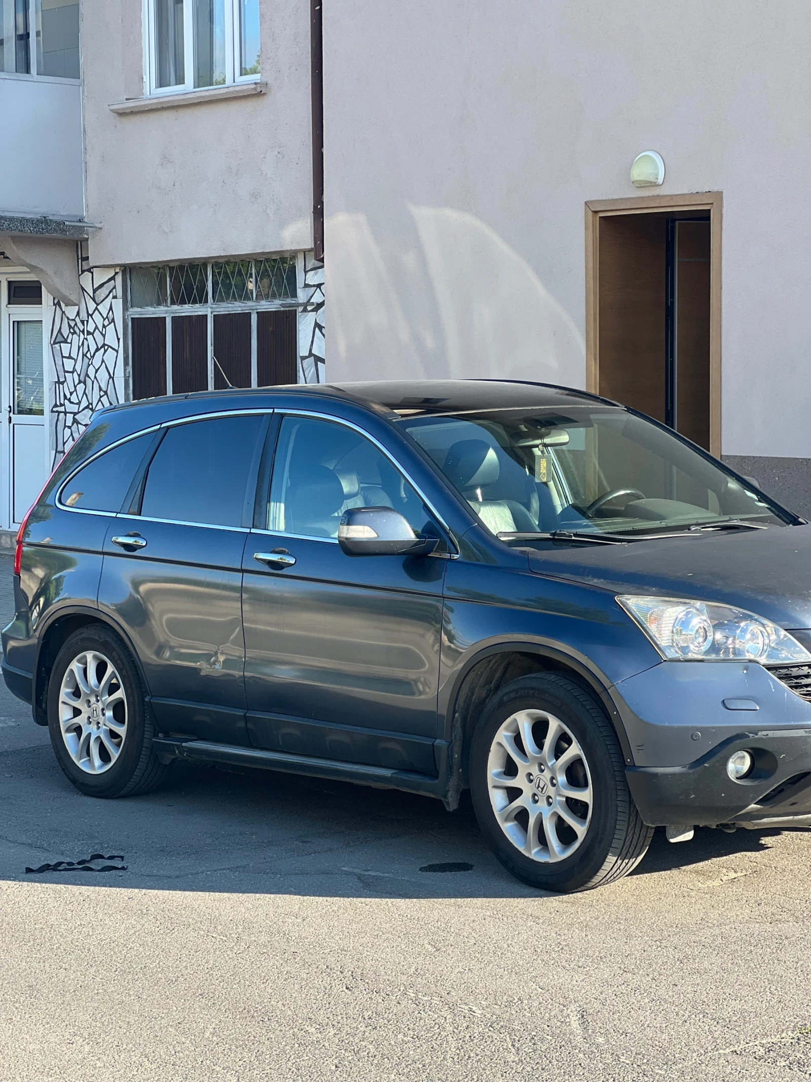 Honda Cr-v SUV  - изображение 2