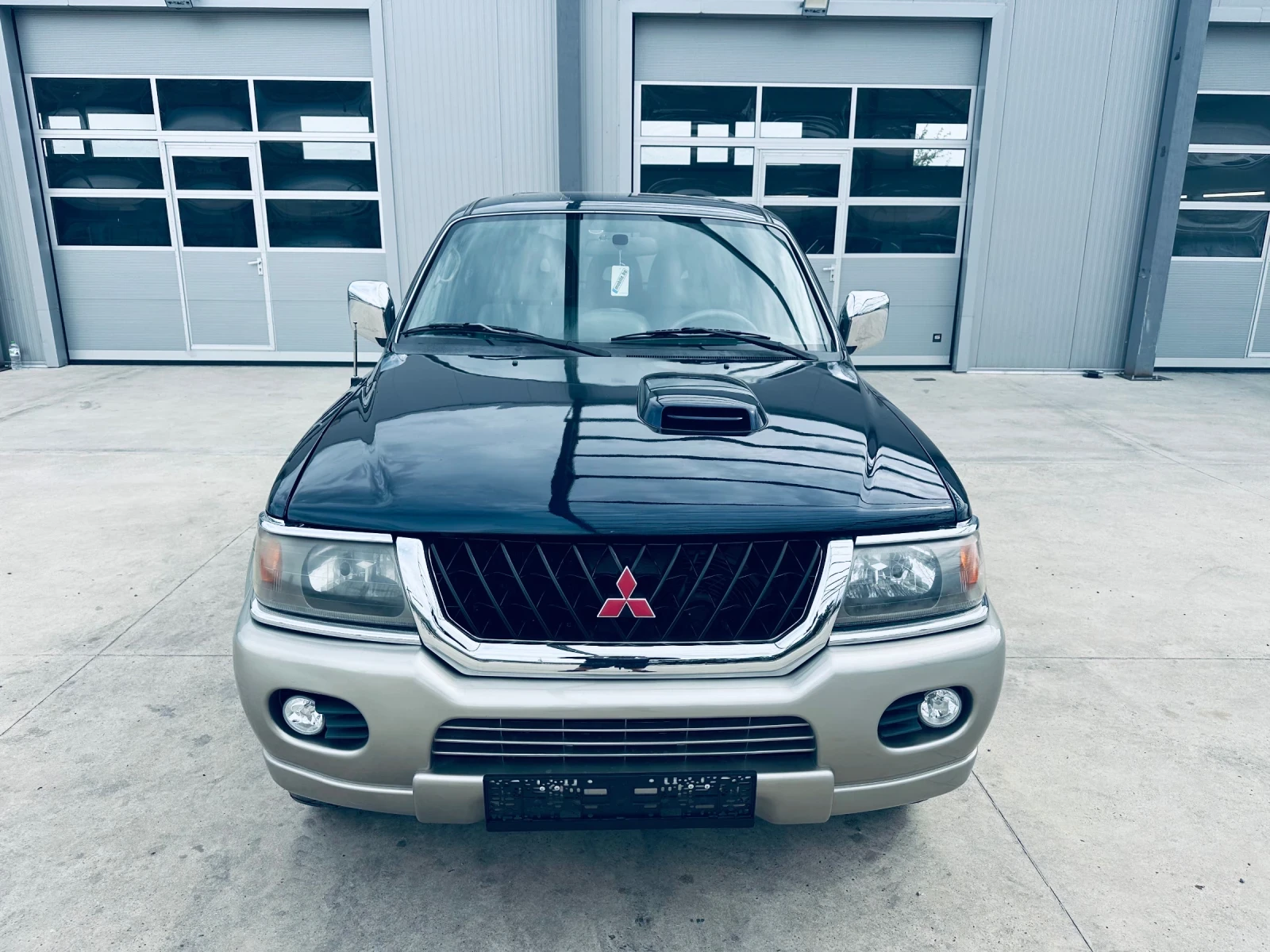Mitsubishi Pajero sport 2.5 TDi - изображение 3