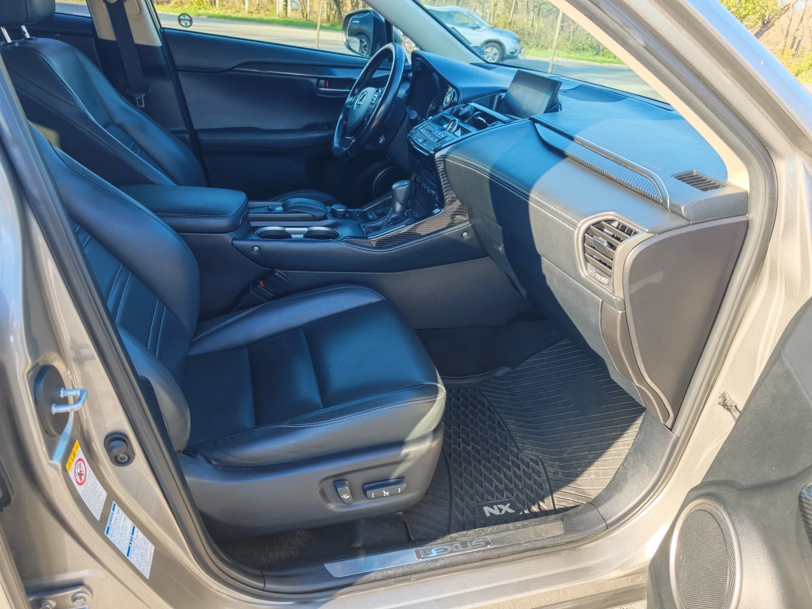 Lexus RX 200t  - изображение 8