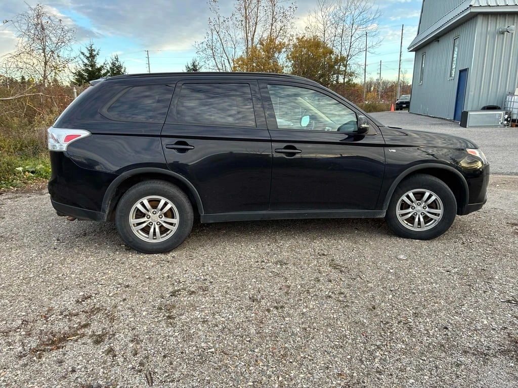 Mitsubishi Outlander * SE * CARFAX * БЕЗ ПЪРВОНАЧАЛНА ВНОСКА - изображение 3