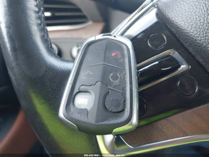 Cadillac Escalade 6.2L V-8 DI, VVT, 420HP 4X4 Drive - изображение 3