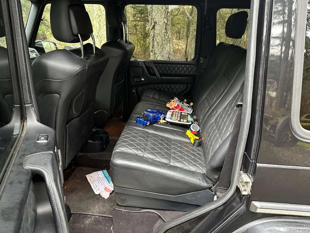 Mercedes-Benz G * 63 * PANO* KEYLESS* ПОДГРЕВ* , снимка 12 - Автомобили и джипове - 53701524