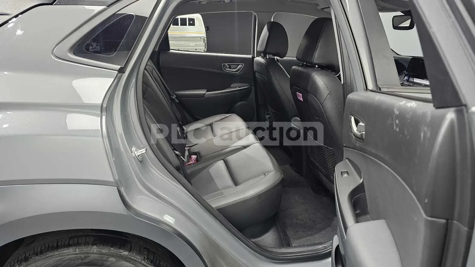 Hyundai Kona, снимка 12 - Автомобили и джипове - 54124654