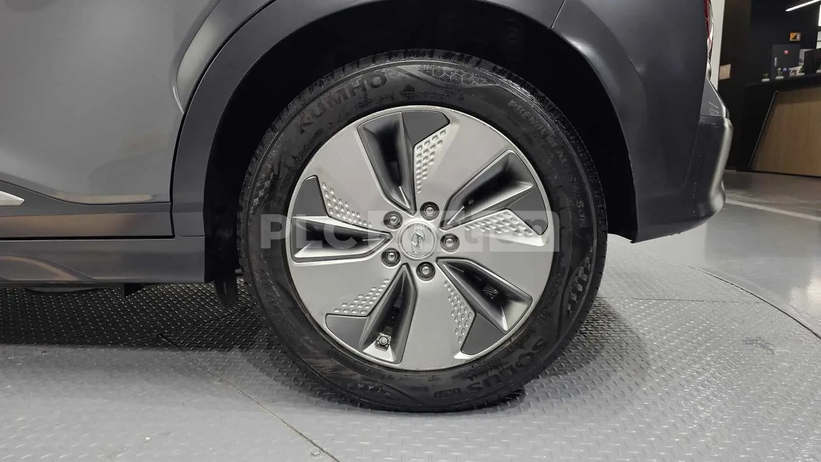 Hyundai Kona, снимка 5 - Автомобили и джипове - 54124654