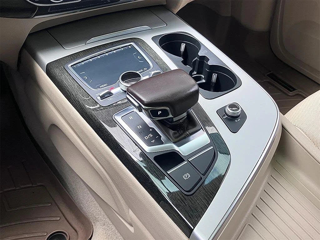 Audi Q7 ПАНОРАМА* ПОДГРЕВ* ОБДУХВАНЕ* 360 КАМЕРИ* КЕЙЛЕС, снимка 12 - Автомобили и джипове - 54238341