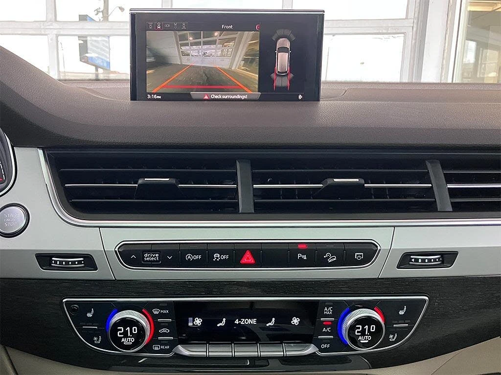 Audi Q7 ПАНОРАМА* ПОДГРЕВ* ОБДУХВАНЕ* 360 КАМЕРИ* КЕЙЛЕС, снимка 11 - Автомобили и джипове - 54238341