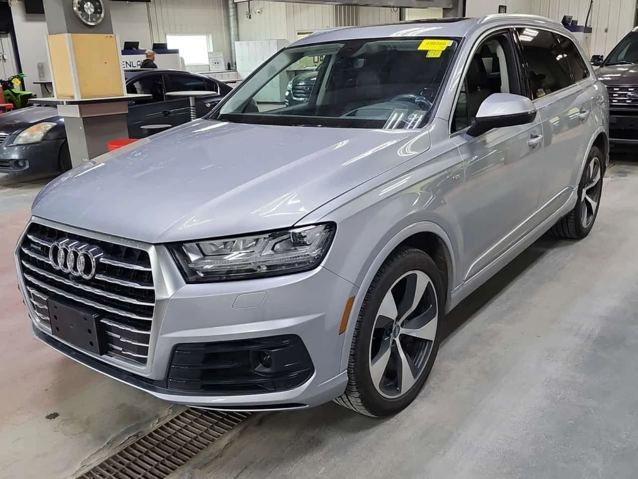 Audi Q7 TECHNIK/ДИСТРОНИК/ПАНО/ОБДУХ/HEAD UP/МАСАЖИ