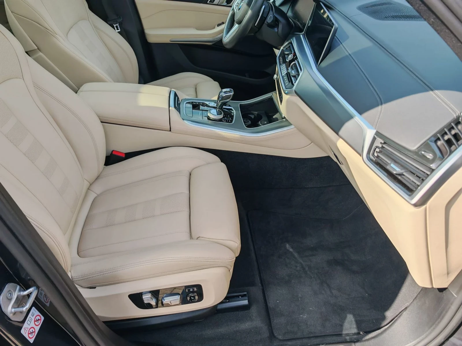 BMW X5 30d M-sport xDrive Mild hybrid дизел/електричество, снимка 16 - Автомобили и джипове - 54433948