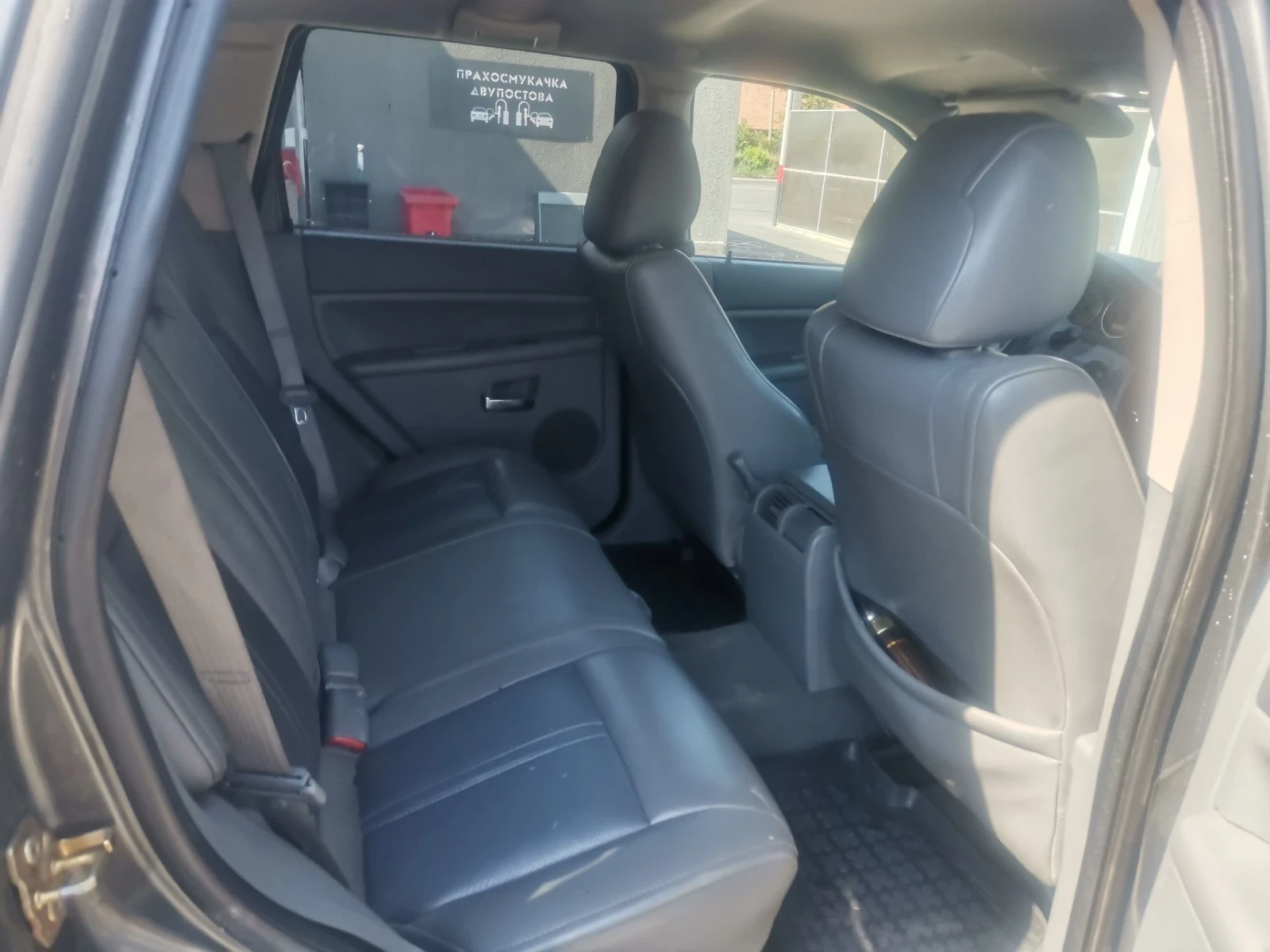 Jeep Grand cherokee, снимка 9 - Автомобили и джипове - 54807782