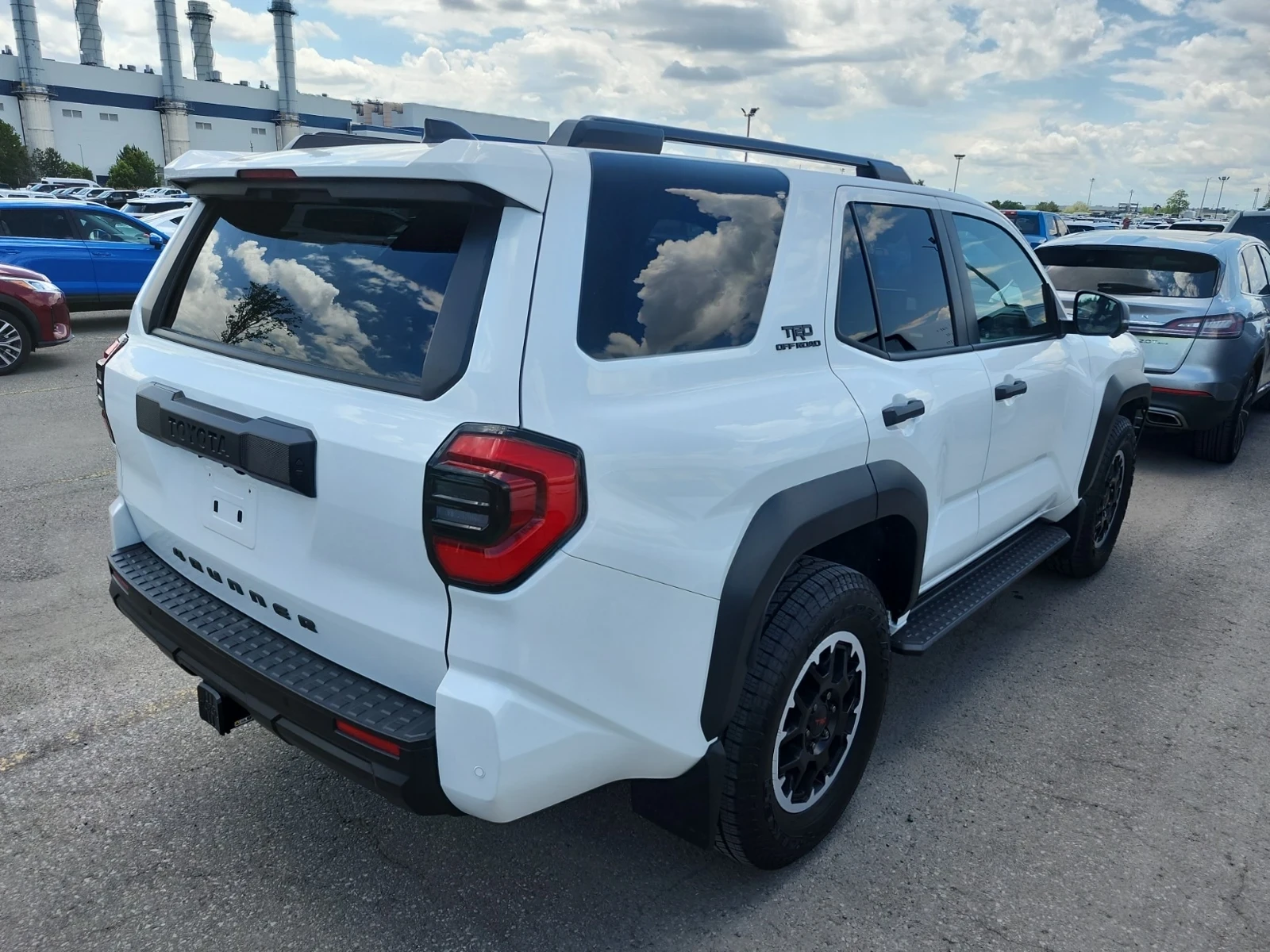 Toyota 4runner TRD OFF ROAD * AWD * 2025 * ЦЕНА ДО БГ * , снимка 3 - Автомобили и джипове - 54971813