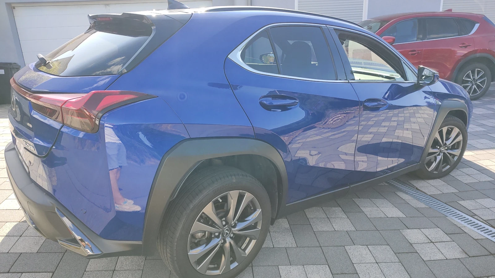 Lexus UX 250h Facelift/F Sport design/В гаранция , снимка 4 - Автомобили и джипове - 55340083