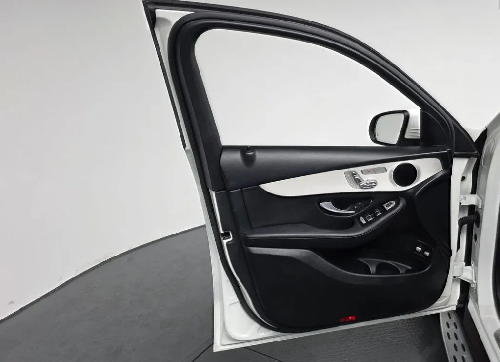 Mercedes-Benz GLC 350 GLC350e* 360* HUD* MEMORY* КОЖА, снимка 6 - Автомобили и джипове - 55647584
