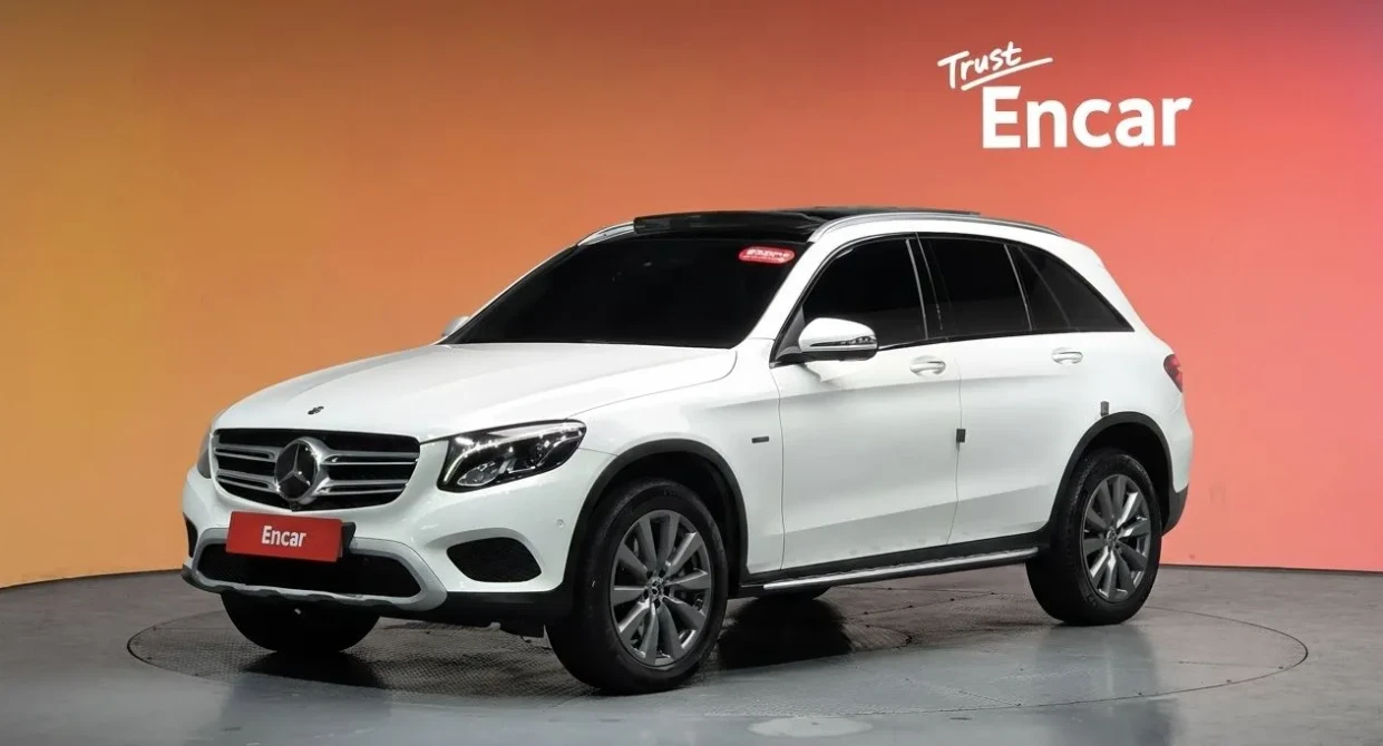 Mercedes-Benz GLC 350 GLC350e* 360* HUD* MEMORY* КОЖА, снимка 2 - Автомобили и джипове - 55647584