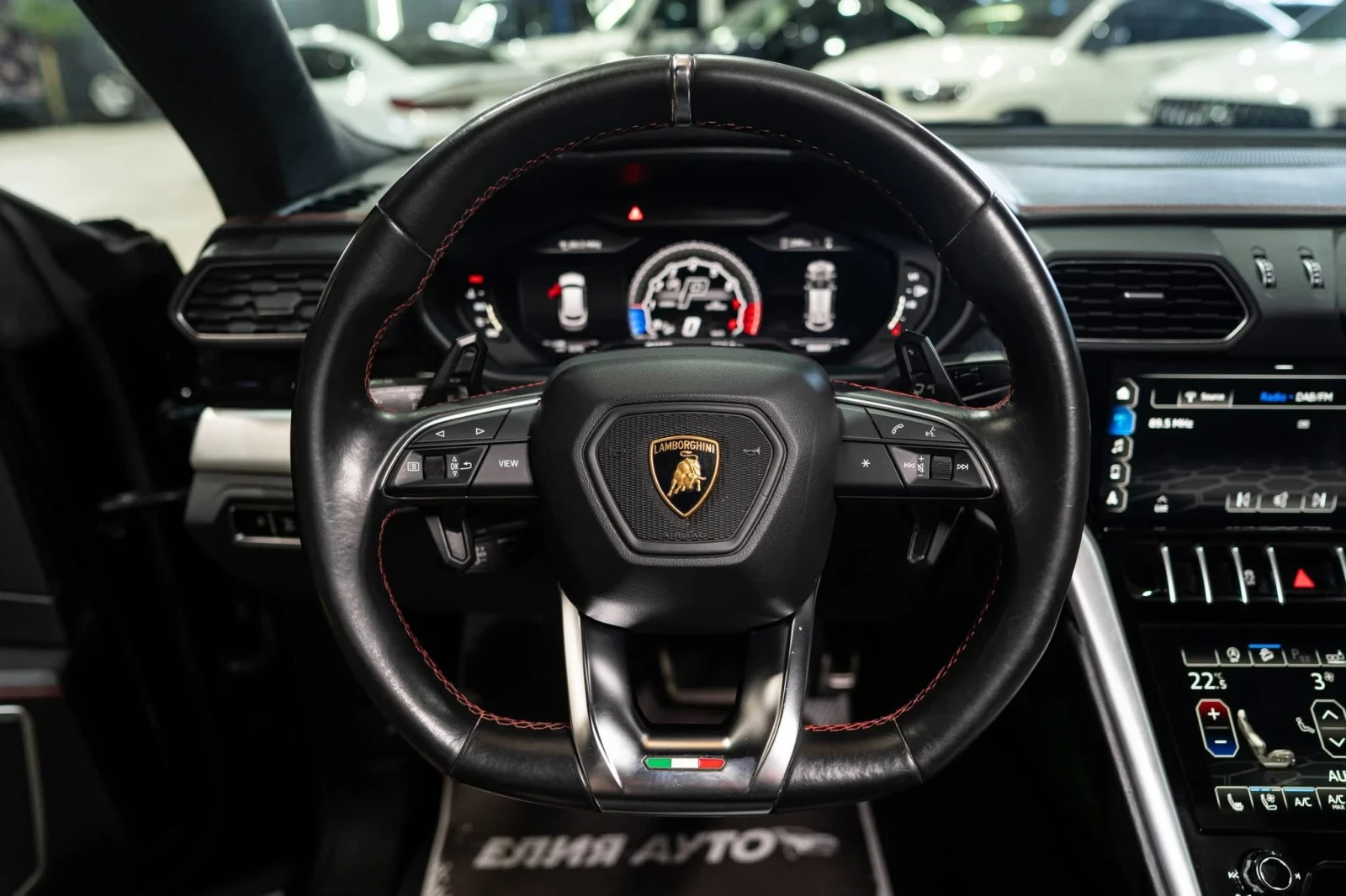 Lamborghini Urus STAGE 2 DOWNPIPE CARBON CERAMIC ЛИЗИНГ 100%, снимка 12 - Автомобили и джипове - 55678495