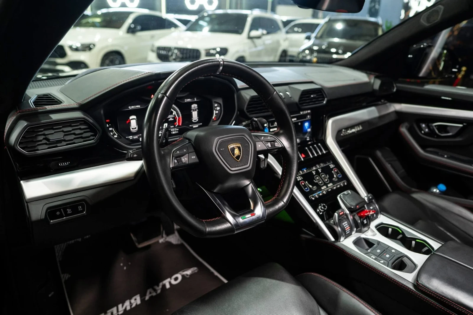 Lamborghini Urus STAGE 2 DOWNPIPE CARBON CERAMIC ЛИЗИНГ 100%, снимка 11 - Автомобили и джипове - 55678495