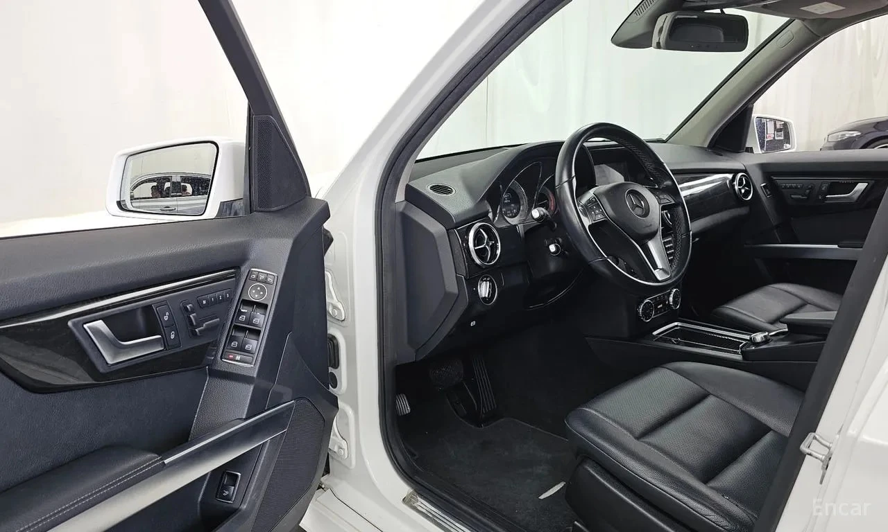 Mercedes-Benz GLK * АВТОКРЕДИТ БЕЗ ПЪРВОНАЧАЛНА ВНОСКА, снимка 10 - Автомобили и джипове - 56021868