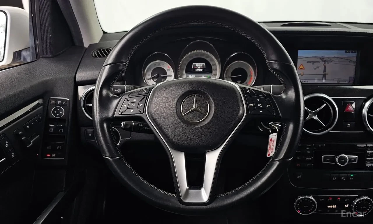 Mercedes-Benz GLK * АВТОКРЕДИТ БЕЗ ПЪРВОНАЧАЛНА ВНОСКА, снимка 13 - Автомобили и джипове - 56021868