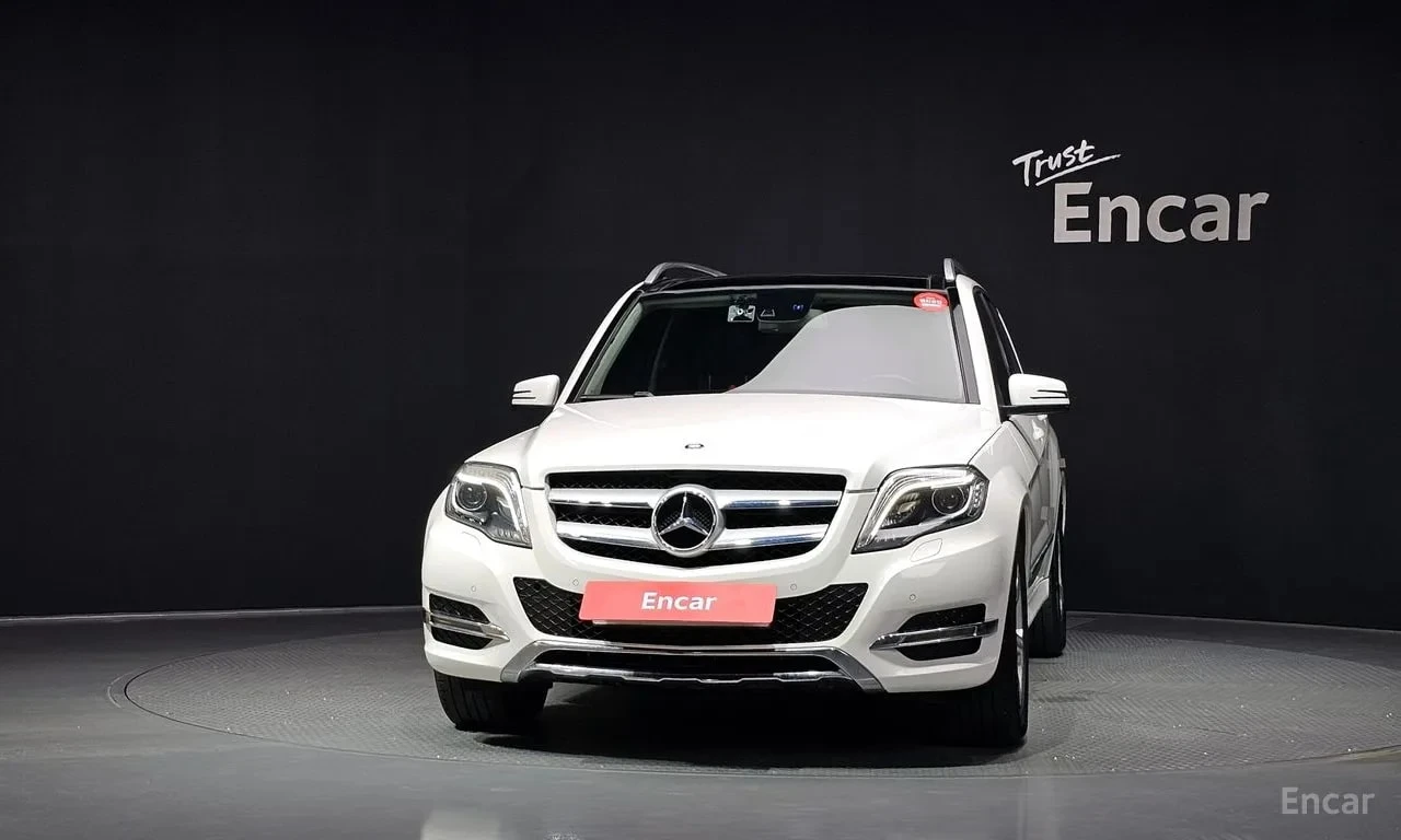 Mercedes-Benz GLK * АВТОКРЕДИТ БЕЗ ПЪРВОНАЧАЛНА ВНОСКА, снимка 3 - Автомобили и джипове - 56021868