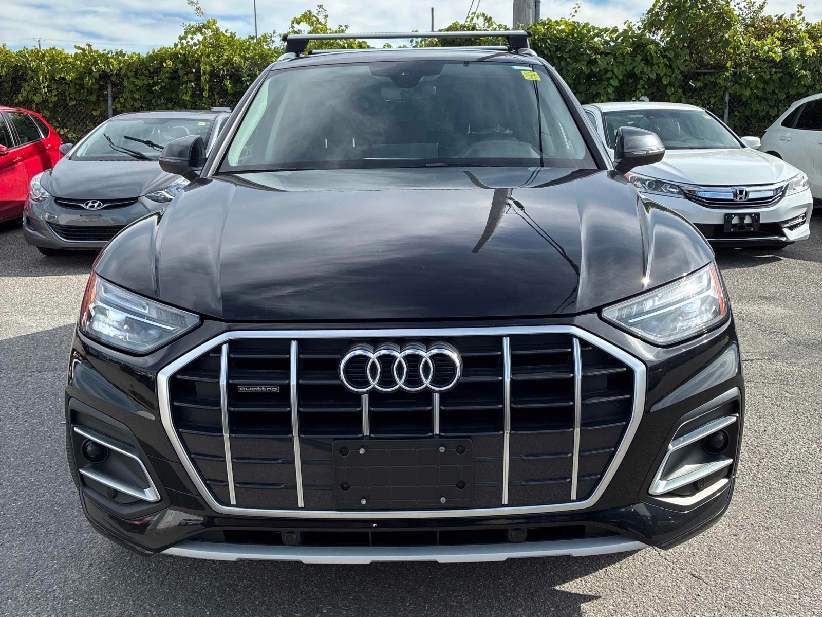 Audi Q5 * Komfort * CARFAX * БЕЗ ПЪРВОНАЧАЛНА ВНОСКА, снимка 6 - Автомобили и джипове - 56057061