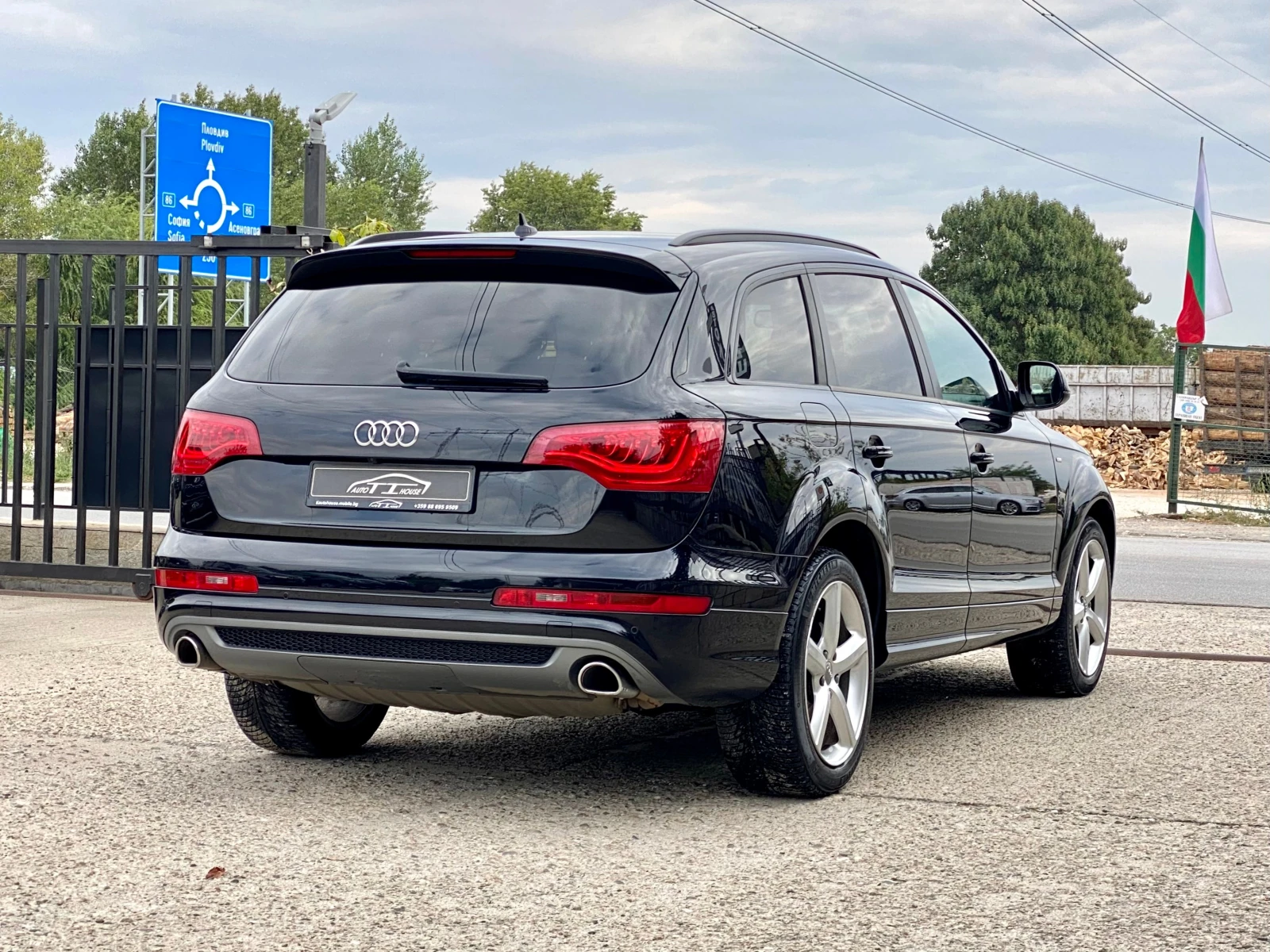Audi Q7 3x-S-Line Plus* Face* 8ск.* 7-Местен* , снимка 2 - Автомобили и джипове - 56267238