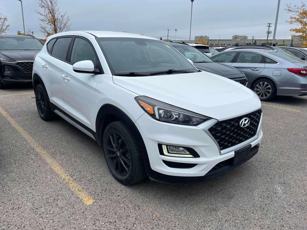Hyundai Tucson * Essential * CARFAX * ��������� ����������������  | Mobile.bg � ����������� 3