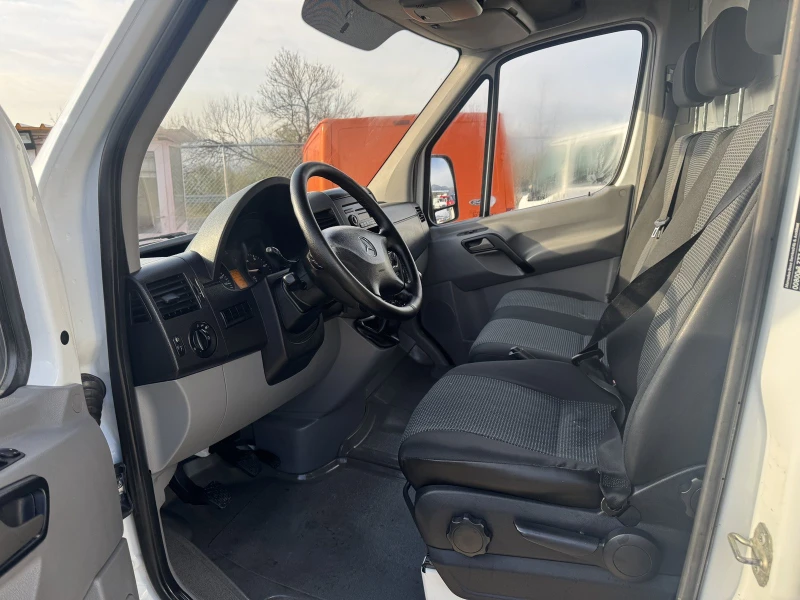 Mercedes-Benz Sprinter Б кат.KLIMA247000KM!!!, снимка 13 - Бусове и автобуси - 52637169