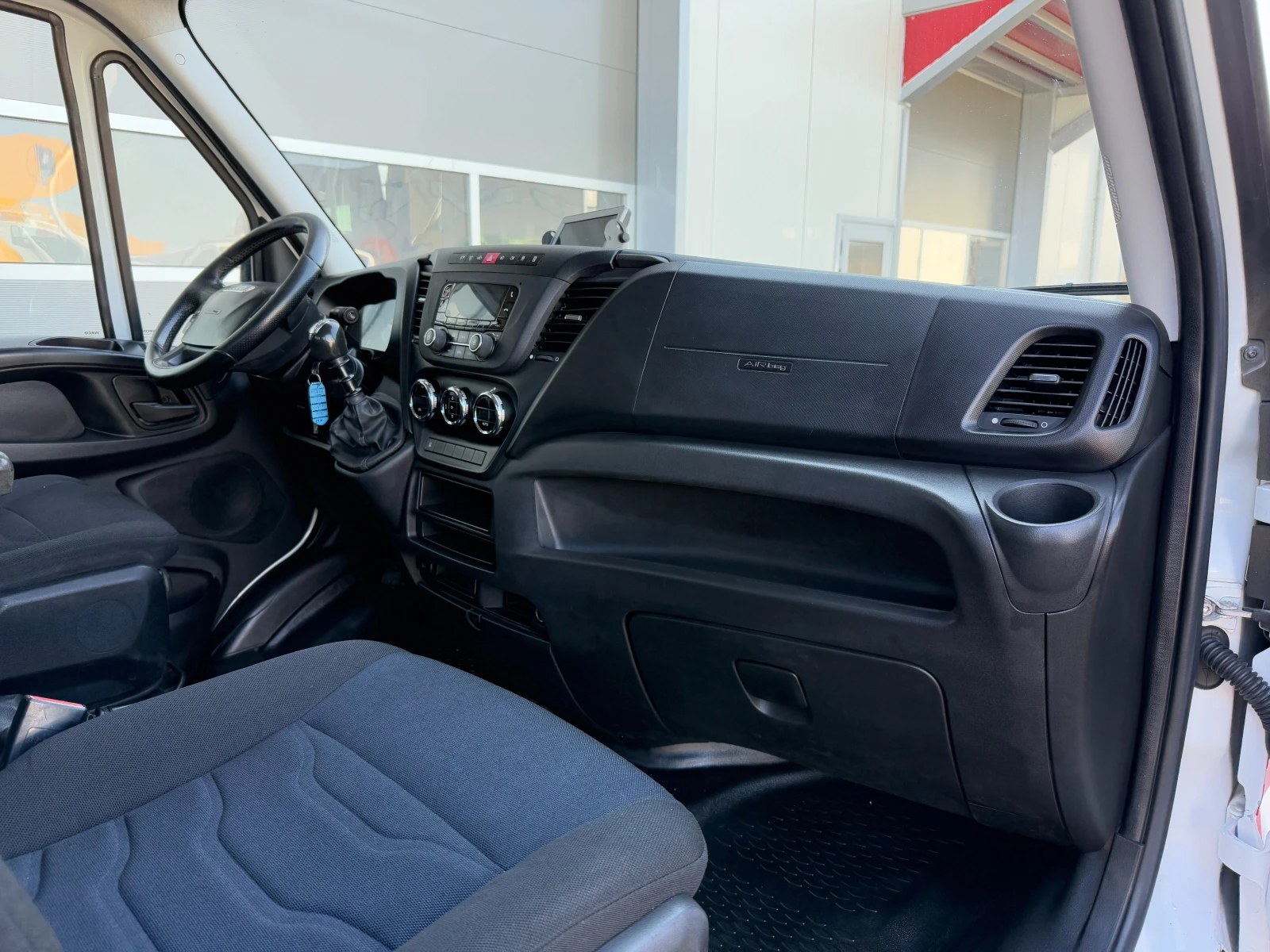 Iveco Daily 35C16     | Mobile.bg   16