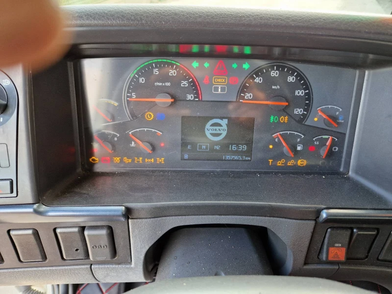 Volvo Fh 12 VOLVO FH13 460, снимка 15 - Камиони - 50748309