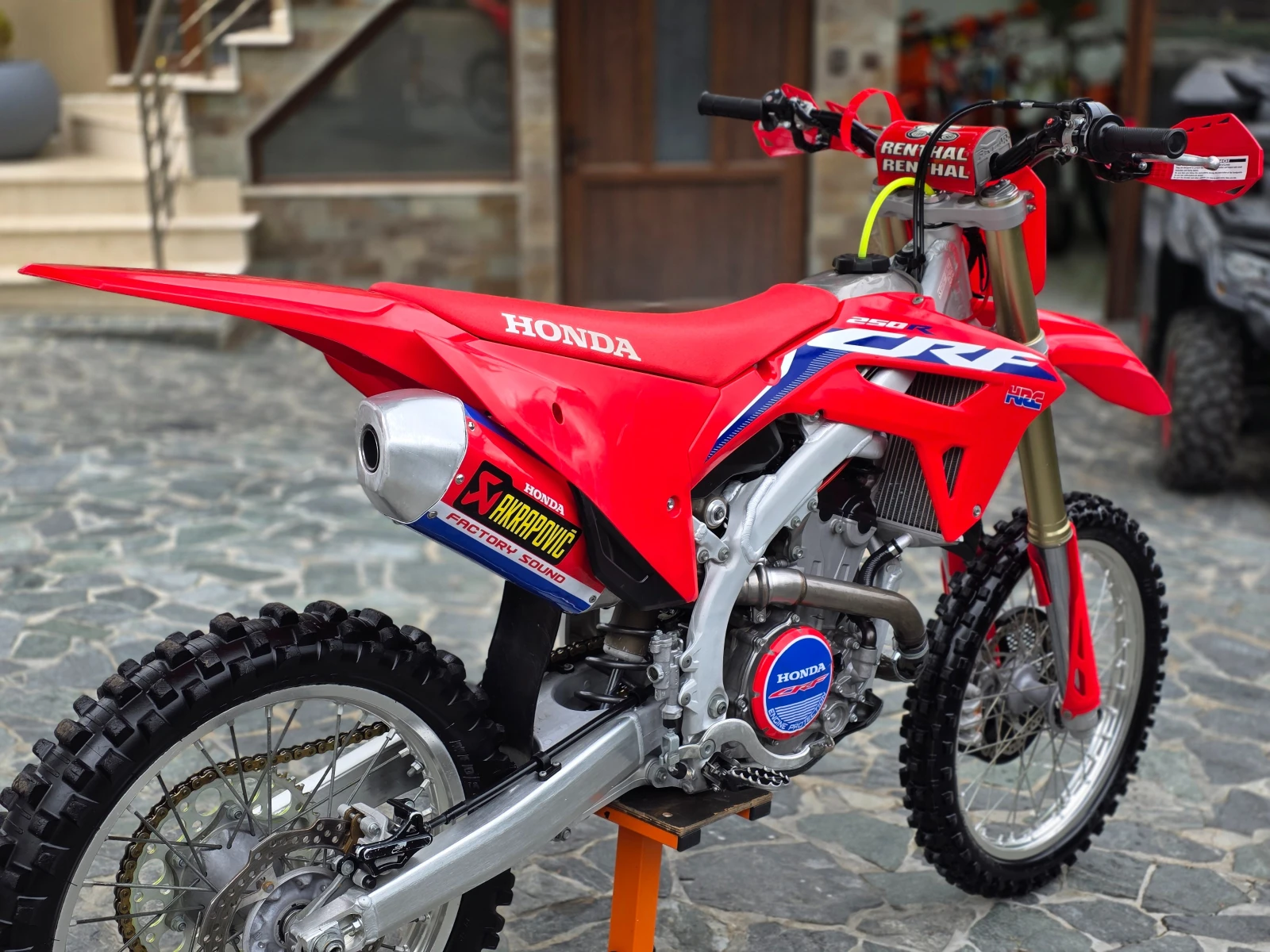 Honda Crf 250/СТАРТЕР/3 РЕЖИМА/ТРАКШЪН КОНТРОЛ/ ЛИЗИНГ - изображение 7