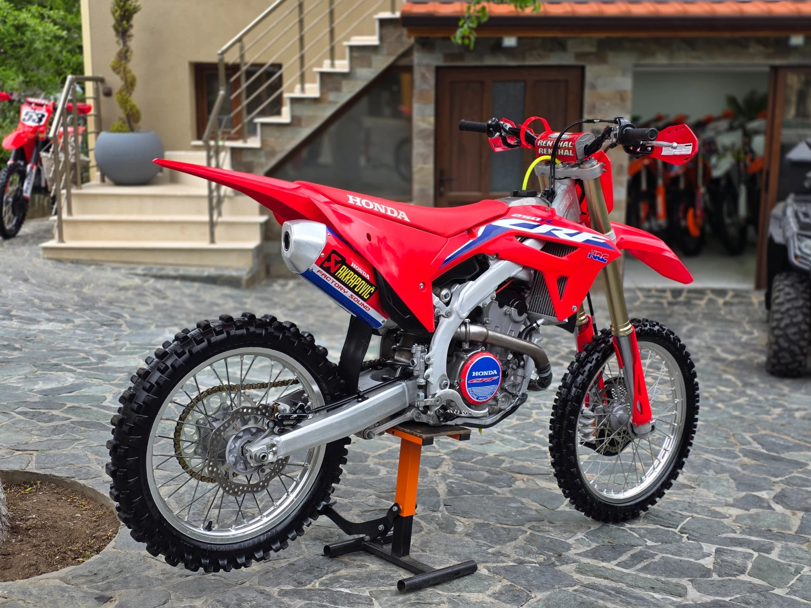 Honda Crf 250/СТАРТЕР/3 РЕЖИМА/ТРАКШЪН КОНТРОЛ/ ЛИЗИНГ - изображение 6