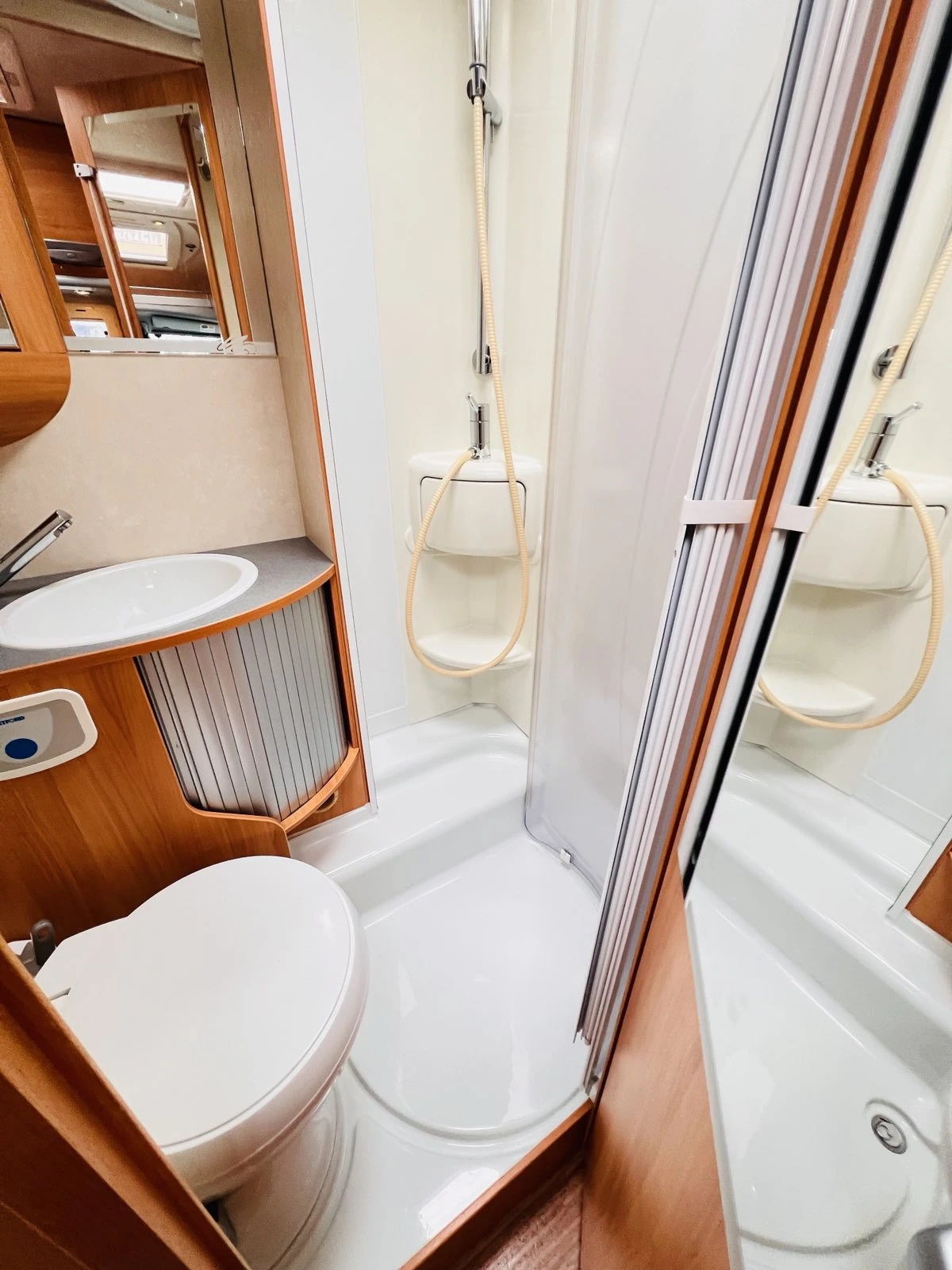  Adria Coral S 670 SL, 3.0L, UTOMAT | Mobile.bg   14