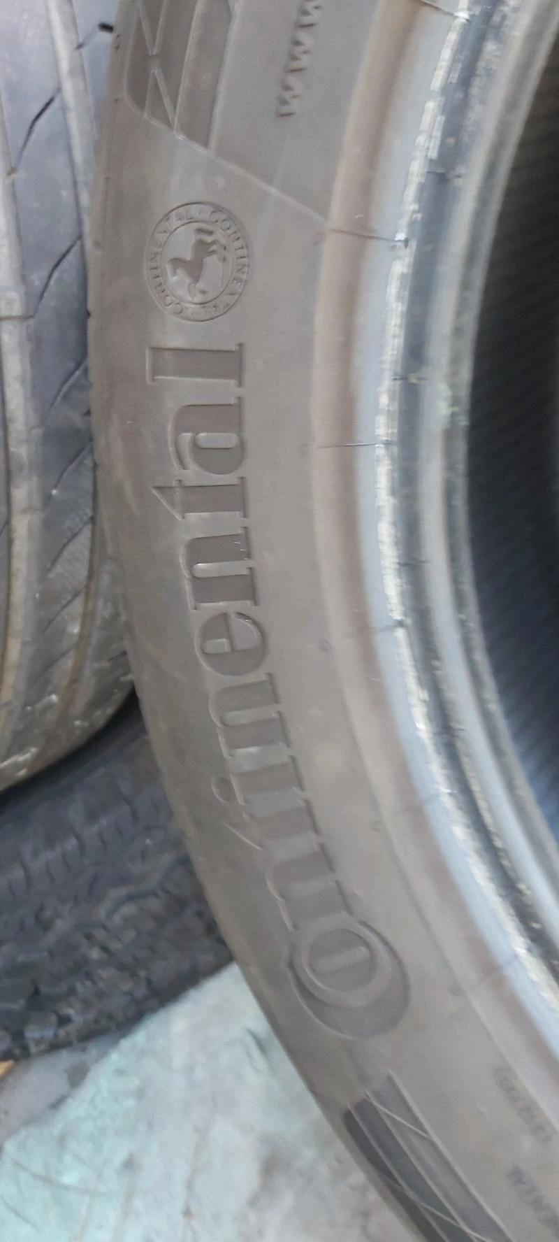 Гуми Летни 235/50R18, снимка 6 - Гуми и джанти - 30581800