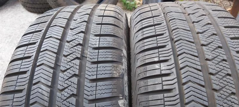 Гуми Всесезонни 205/45R17, снимка 3 - Гуми и джанти - 30582597