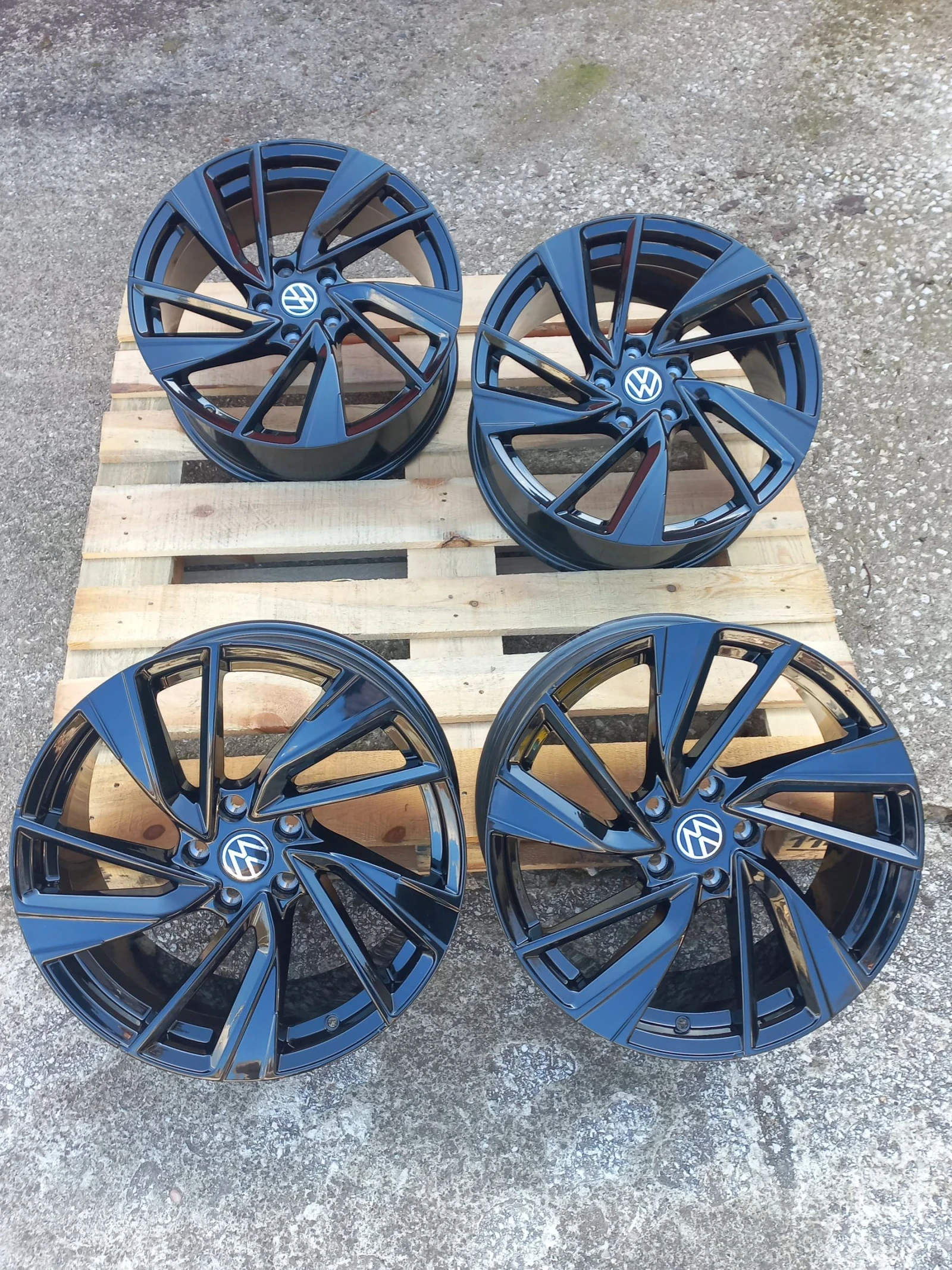 Джанти за VW, снимка 10 - Гуми и джанти - 53991852