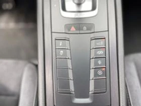Porsche 911 991 Carrera 4 GTS, снимка 13