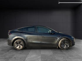 Tesla Model Y Juniper Long Range Dual AWD 01/2026, снимка 7