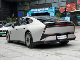 Xpeng P7 Roc Wing Edition, снимка 4
